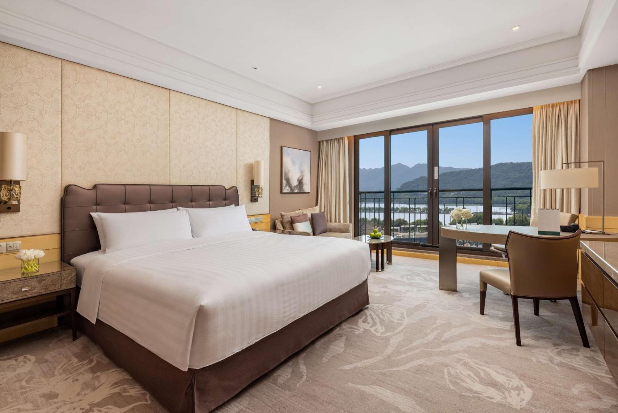 Midtown Shangri-La, Hangzhou - Around 5 Minutes Walking Distance To West Lake 5* Hangzhou